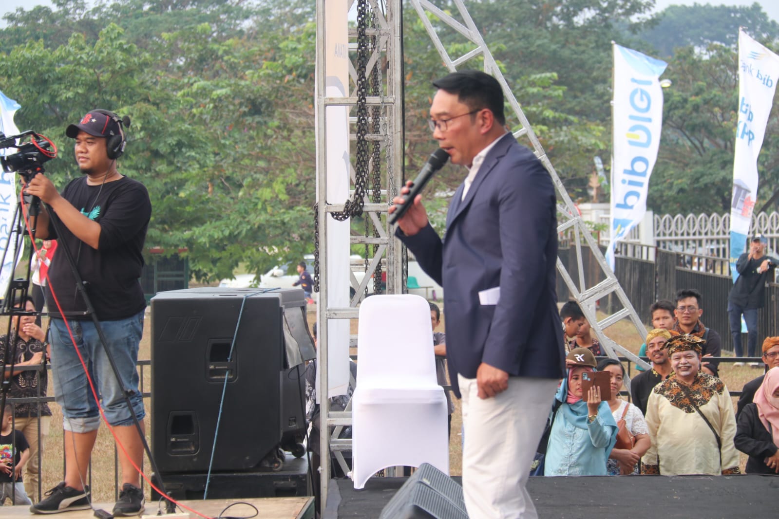 Gubernur Ridwan Kamil minta masyarakat tak ribut soal pilihan politik. =Rujukanmedia.com/Dok.Diskominfo