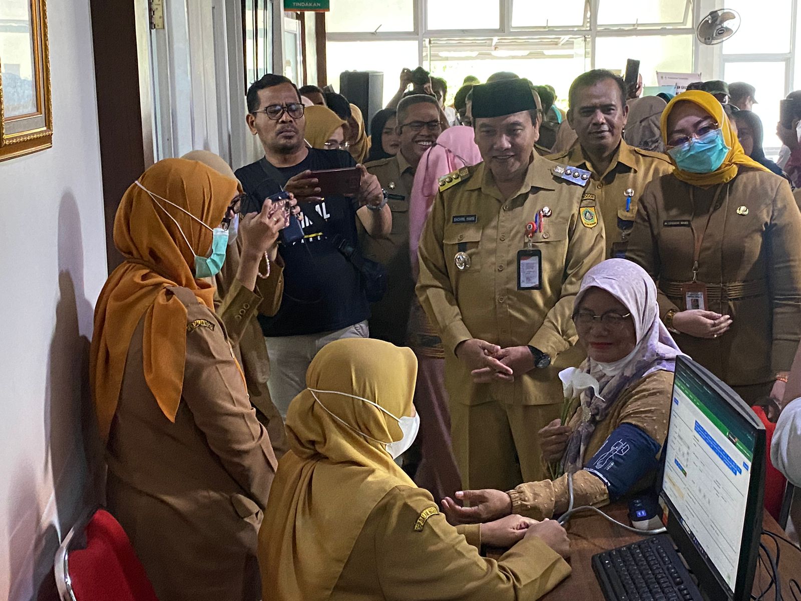 Pelaksanaan cek kesehatan gratis di Kabupaten Bogor (Istimewa)