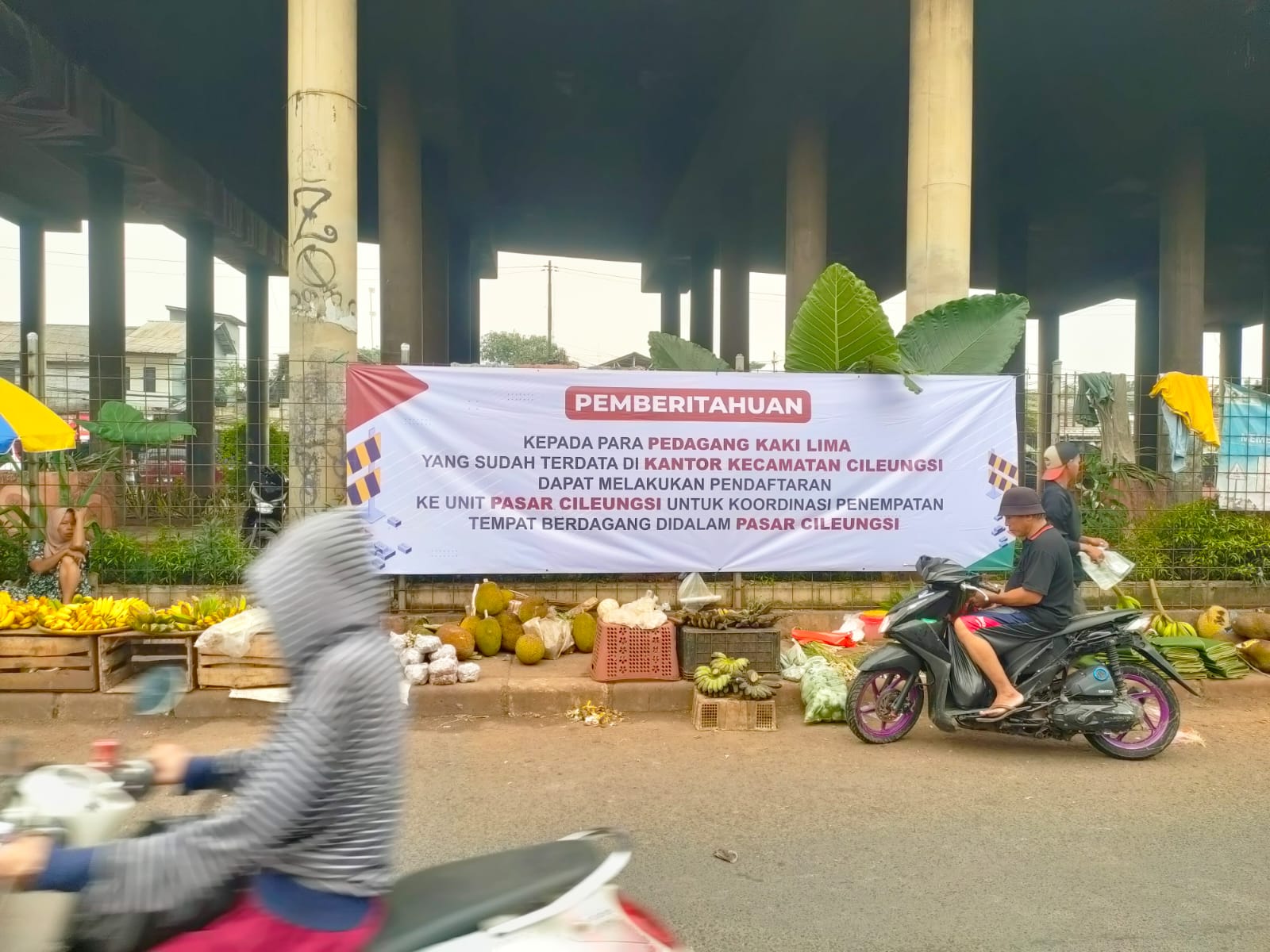 Pengumuman pendaftaran yang dibuka Unit Pasar Cileungsi bagi para PKL jelang penertiban (Dok.Tohaga)
