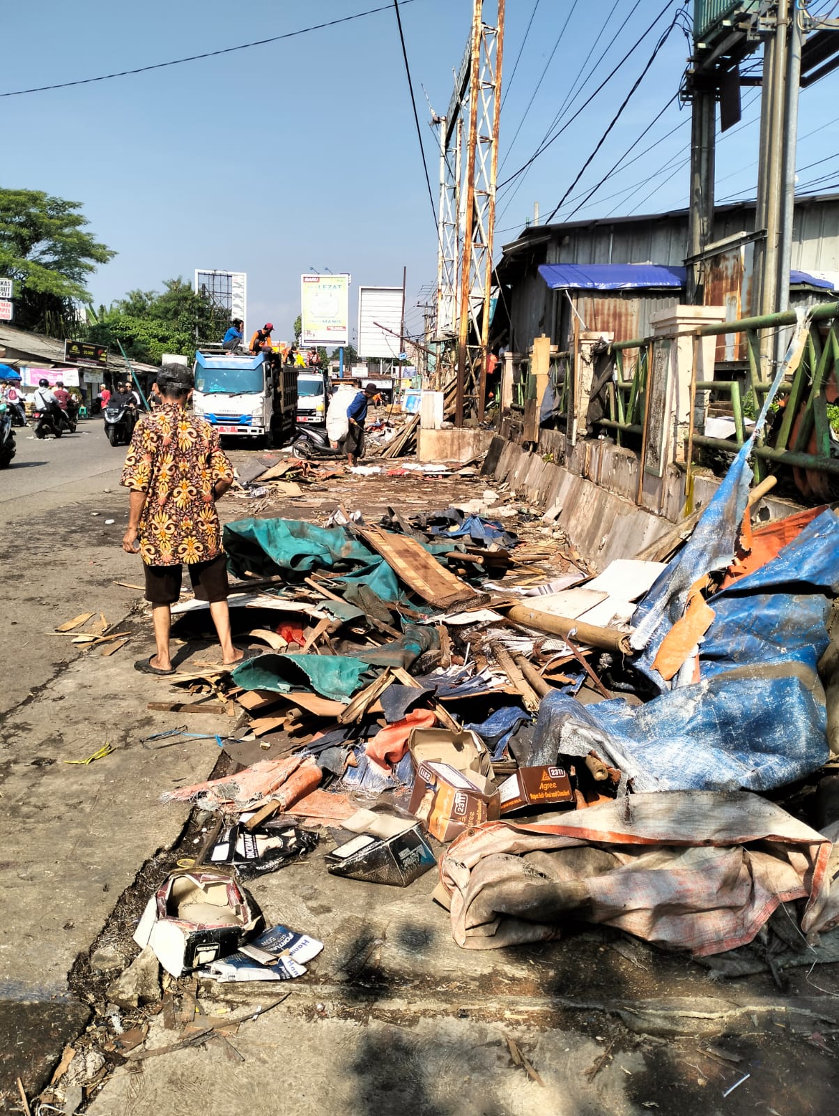 Penertiban bangunan liar di kawasan wisata Puncak, Kabupaten Bogor (Dok.Diskominfo)