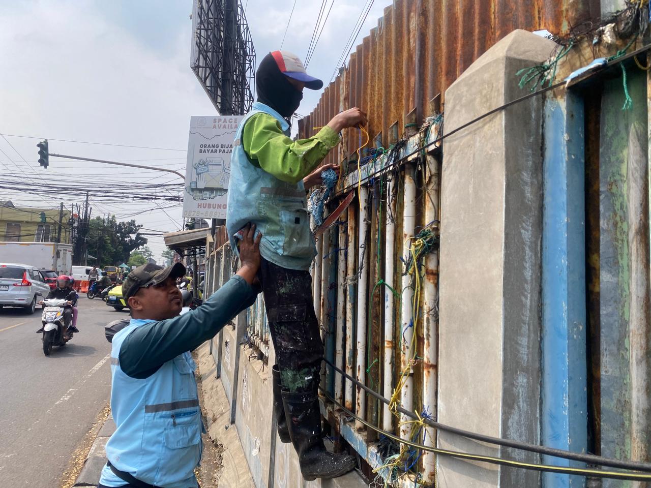 Penataan jalur Cikeas-Gunungputri ditata jelang kehadiran Presiden Prabowo Subianto (Istimewa)