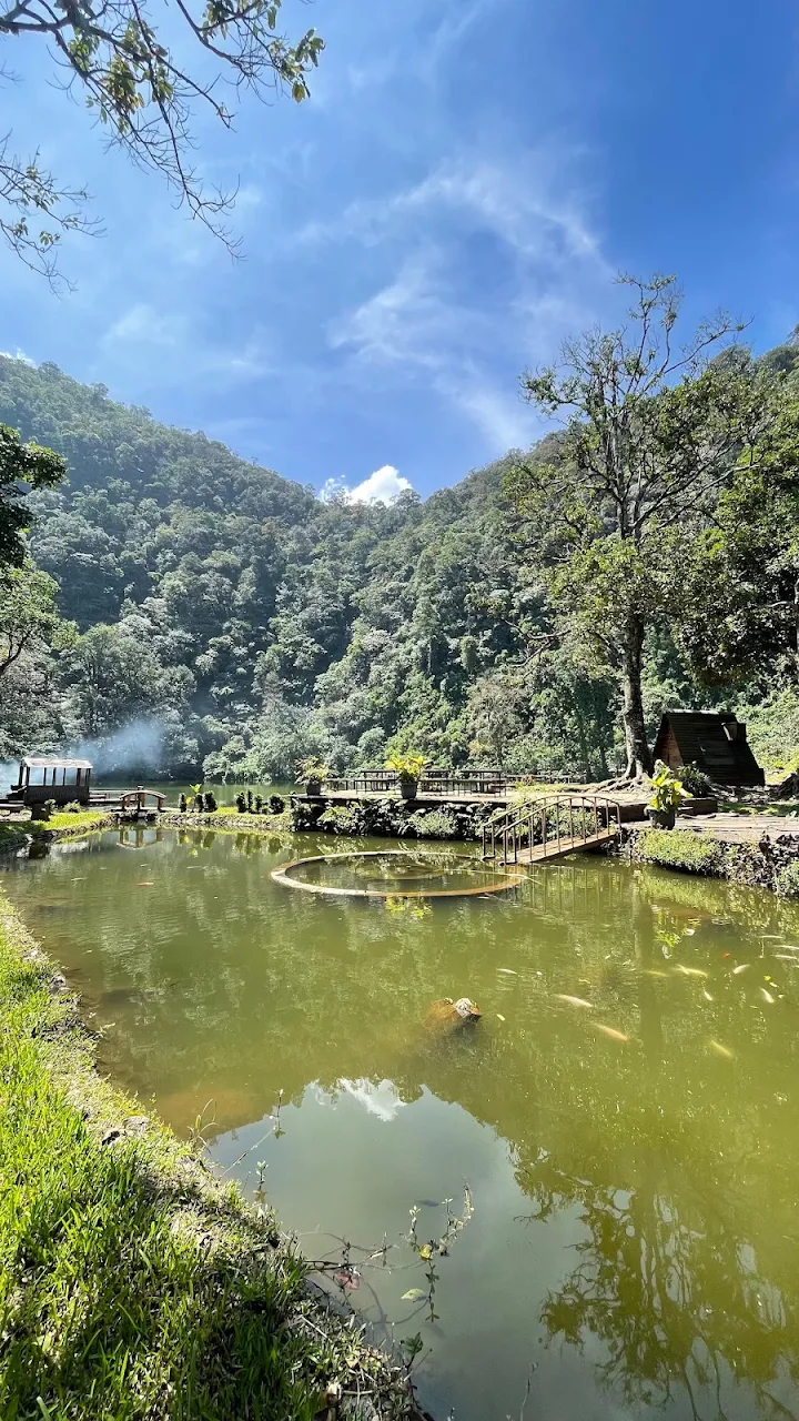 Telaga Warna Camping Puncak Bogor, images sumber: Google Crome, Telaga Warna