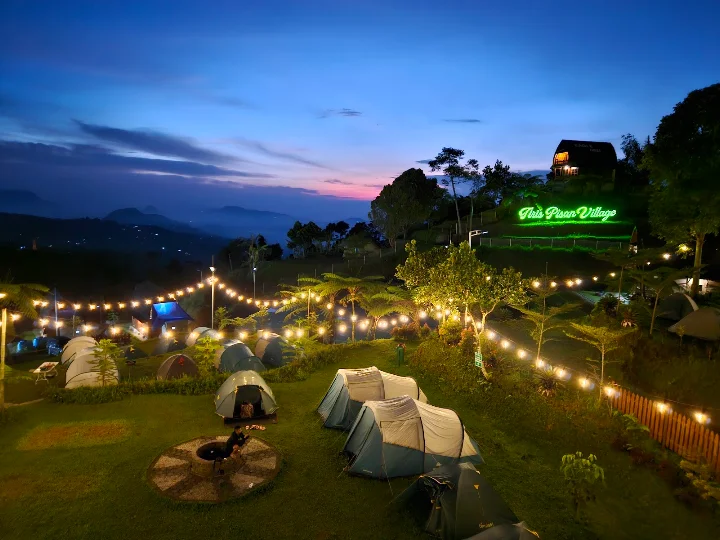 Tiris Pisan Village, imager sumber. Tiris Pisan Village
