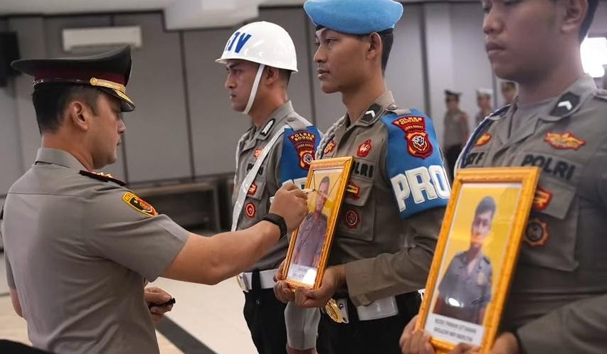 Kapolres Bogor memberhentikan tiga personel yang terlibat kasus narkoba (Dok.Polisi)