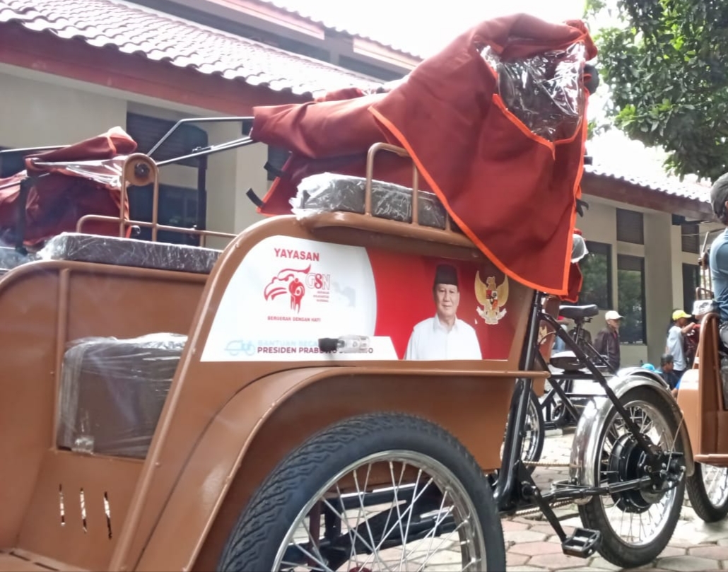 Becak listrik bantuan pemerintah pusat untuk para tukang becak di Kabupaten Bogor (Istimewa)